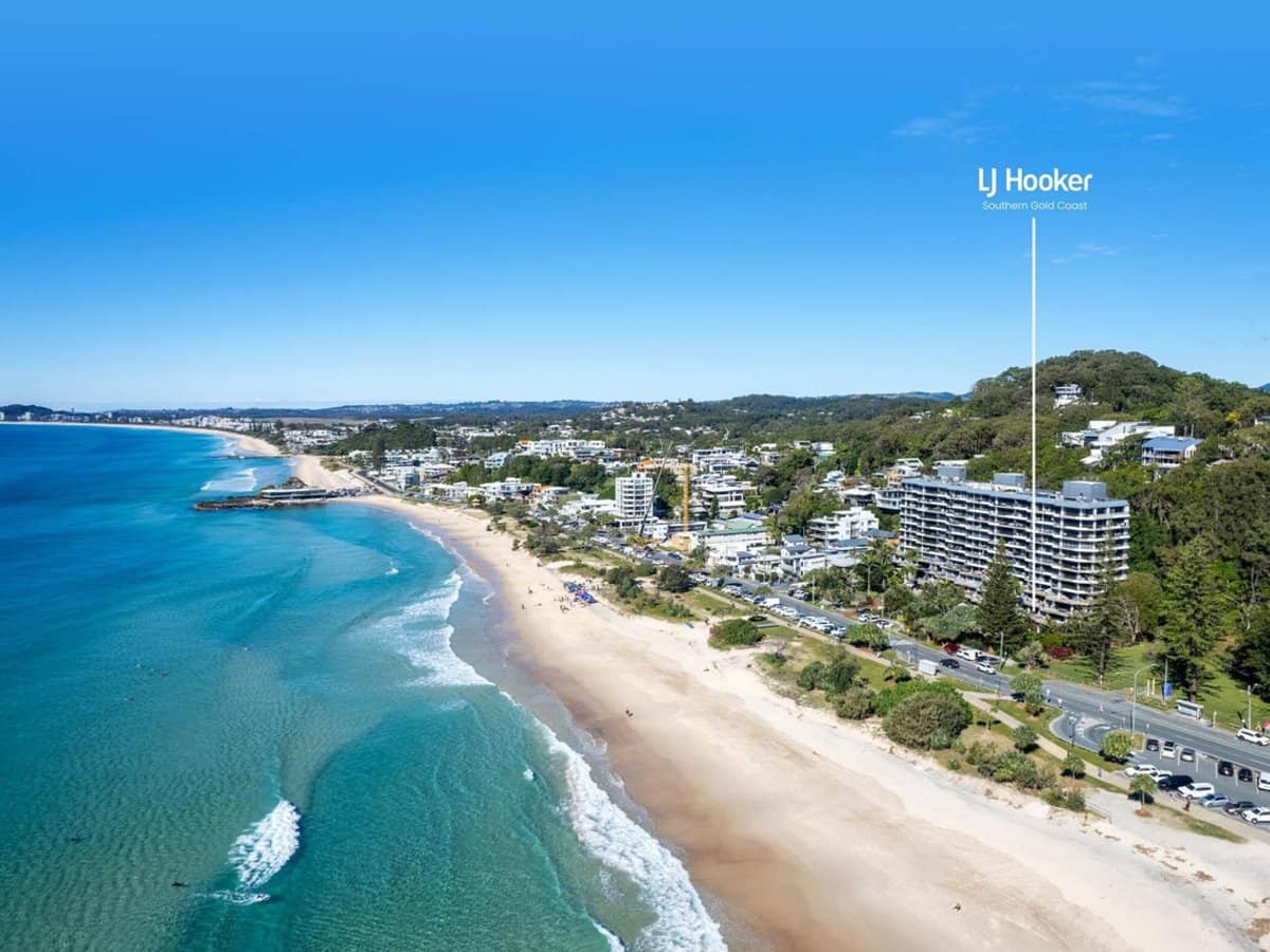 828 Pacific Parade, CURRUMBIN - Thumbnail 3