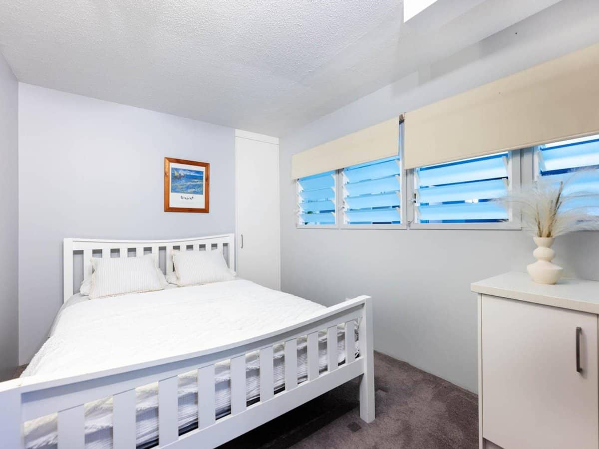 828 Pacific Parade, CURRUMBIN - Thumbnail 16