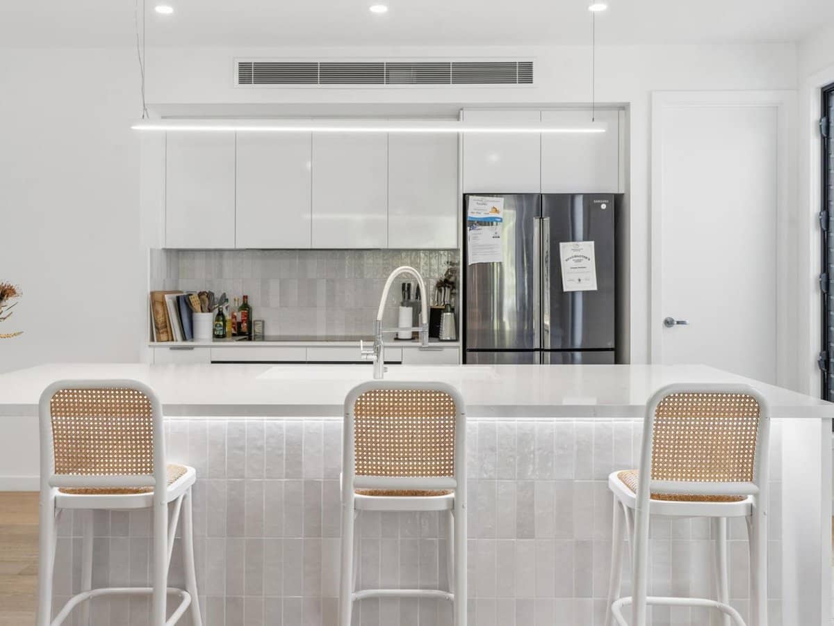 22 Tawarri Crescent, BURLEIGH HEADS - Thumbnail 5