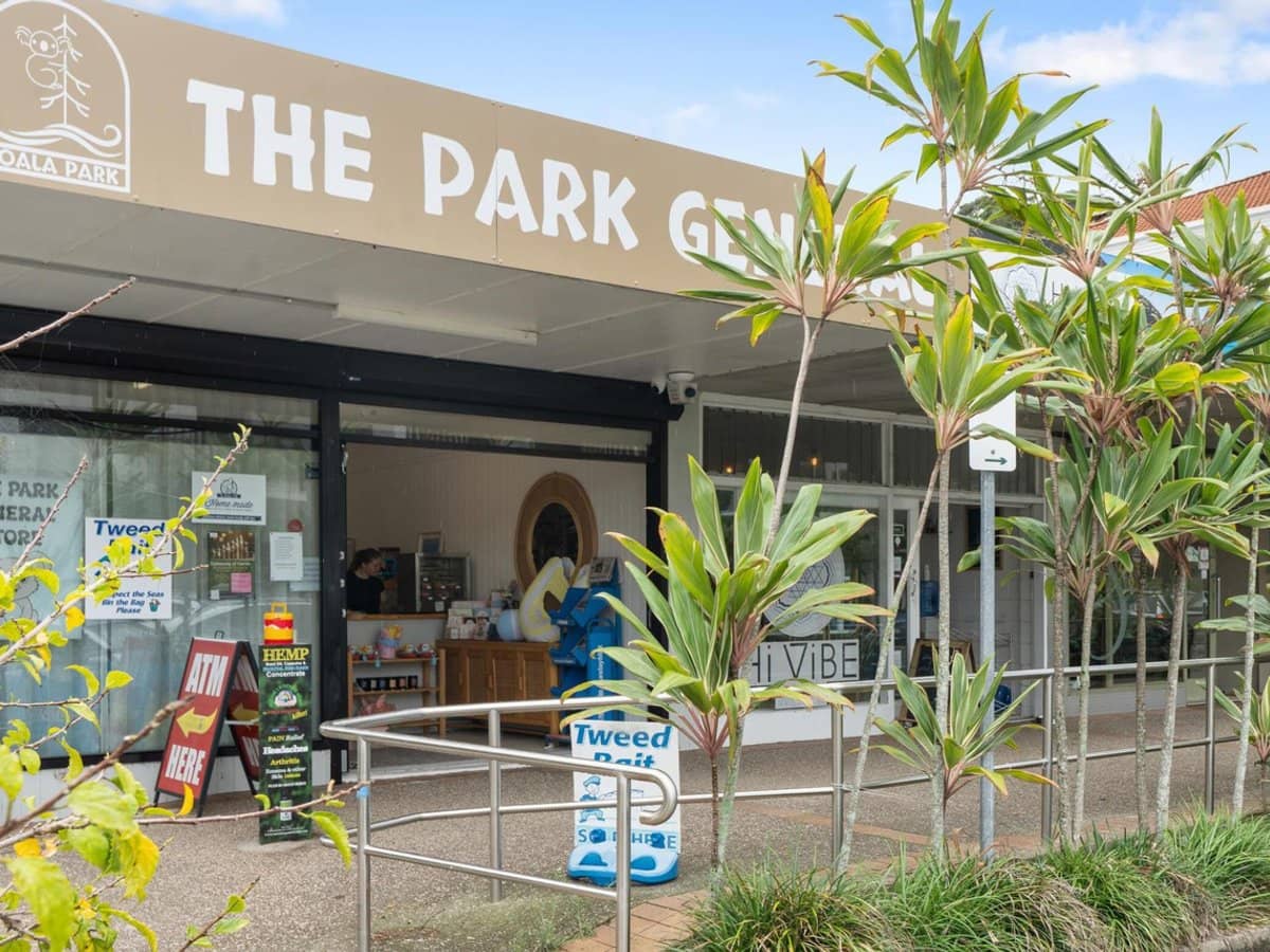 22 Tawarri Crescent, BURLEIGH HEADS - Thumbnail 22