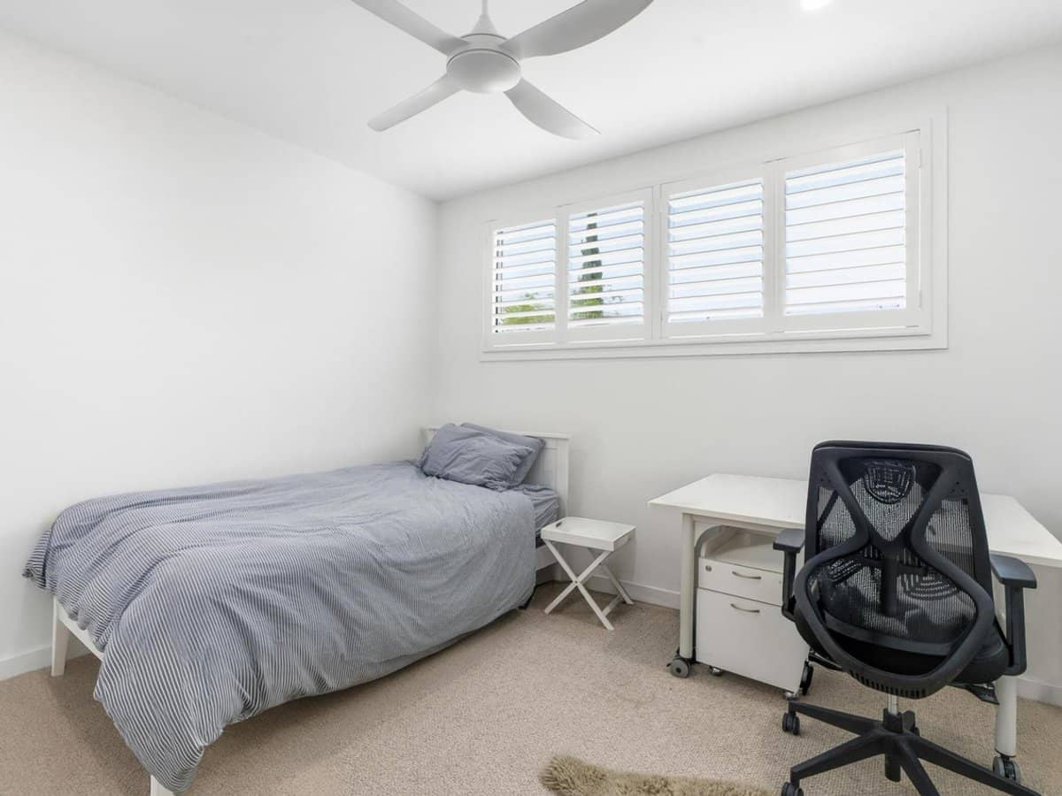 22 Tawarri Crescent, BURLEIGH HEADS - Thumbnail 25