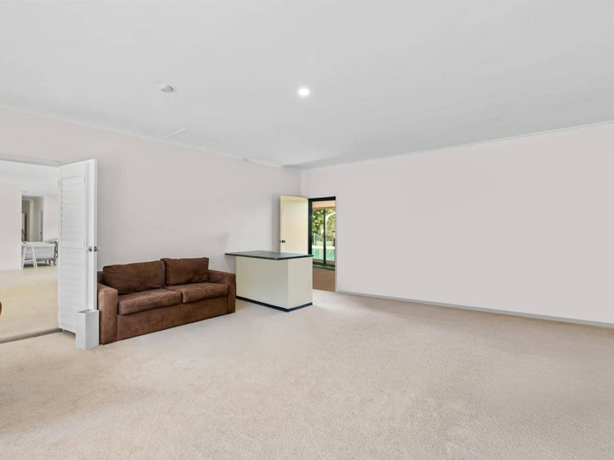 45 Larch Street, TALLEBUDGERA - Thumbnail 10