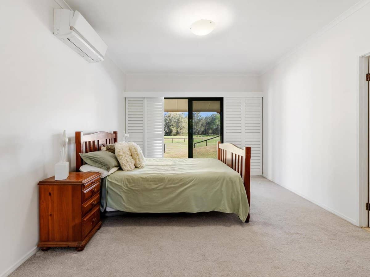 45 Larch Street, TALLEBUDGERA - Thumbnail 14