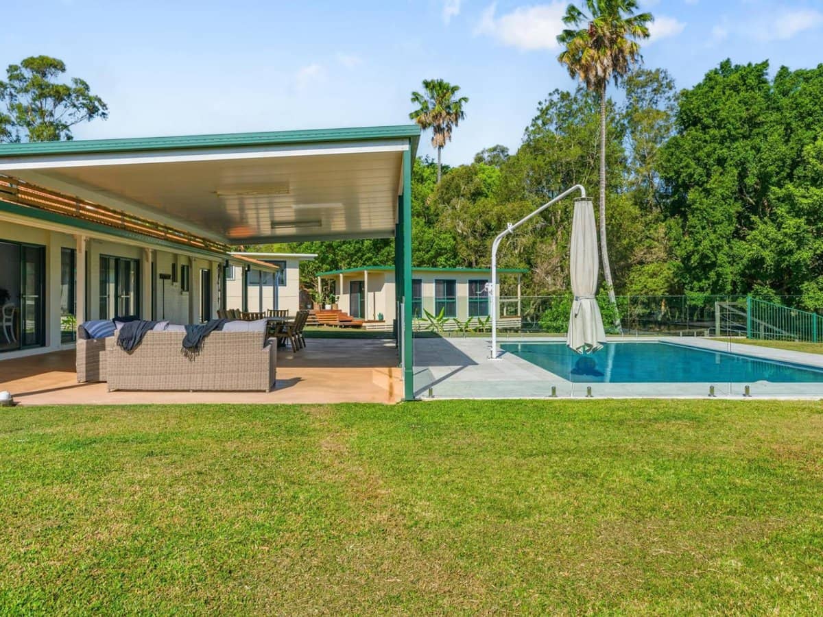 45 Larch Street, TALLEBUDGERA - Thumbnail 19
