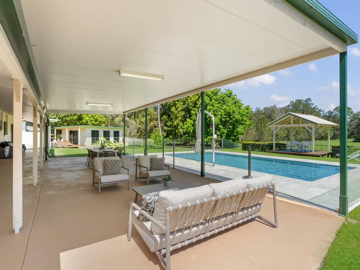 45 Larch Street, TALLEBUDGERA - Thumbnail 31