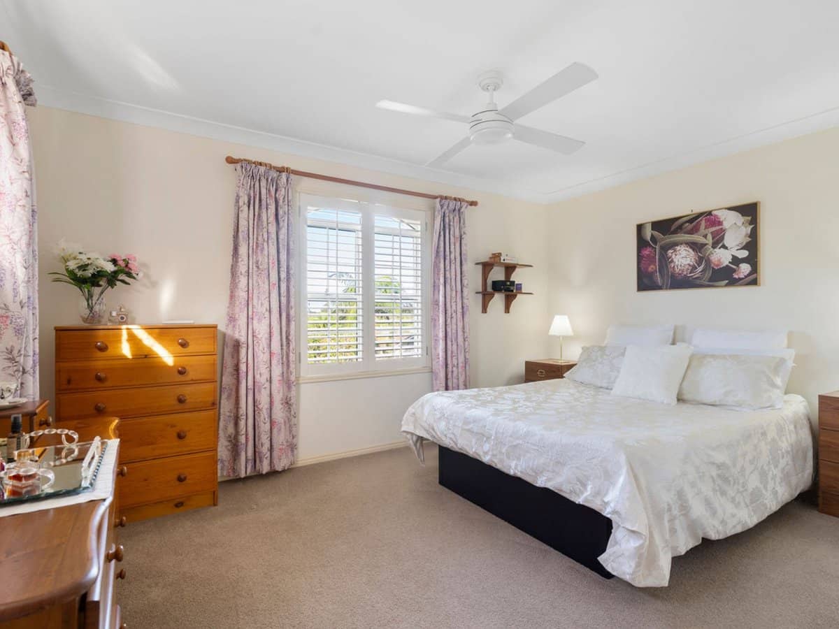 44 Paddington Drive, CARRARA - Thumbnail 10