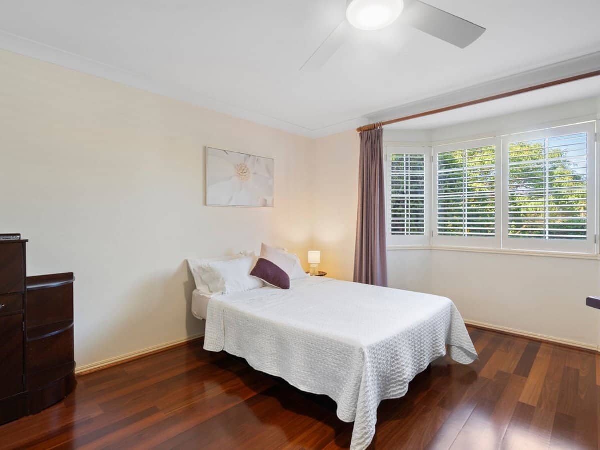 44 Paddington Drive, CARRARA - Thumbnail 12