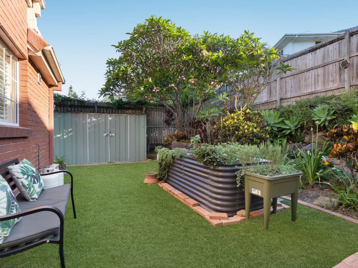 44 Paddington Drive, CARRARA - Thumbnail 16