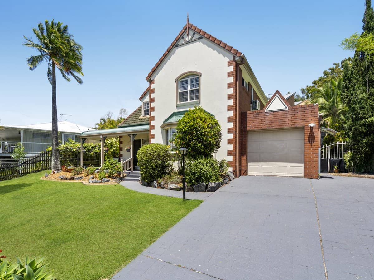 44 Paddington Drive, CARRARA - Thumbnail 19