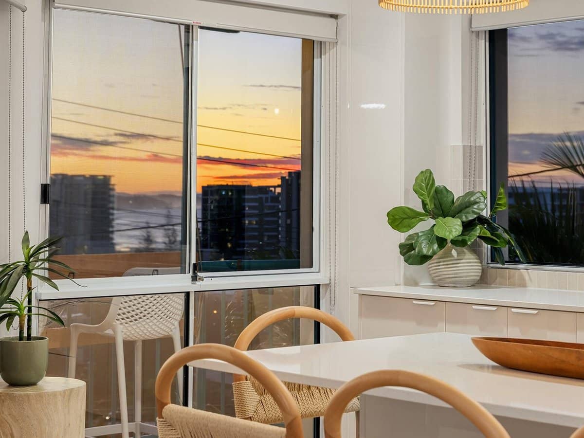 40-42 Rutledge Street, COOLANGATTA - Thumbnail 21