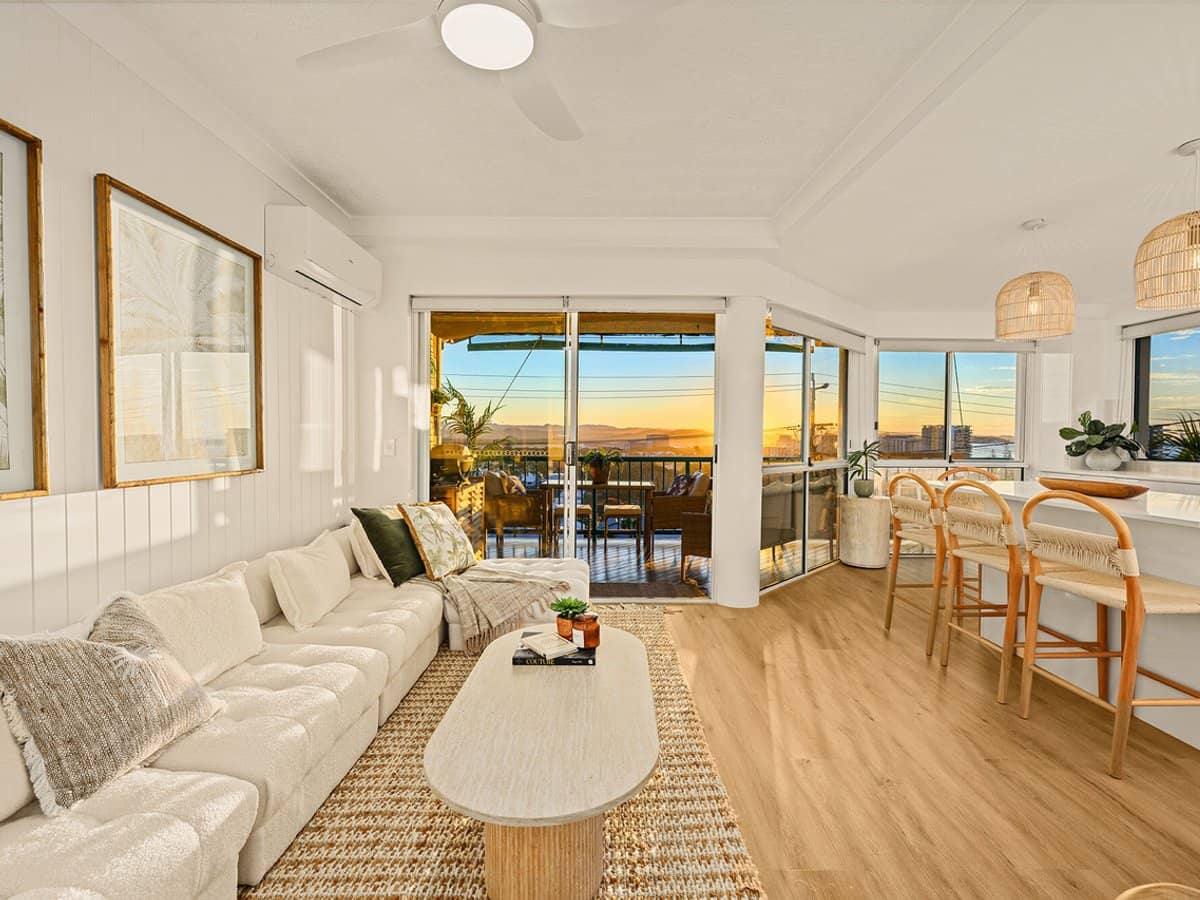 40-42 Rutledge Street, COOLANGATTA - Thumbnail 23