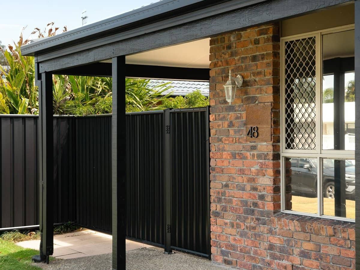 48 Togos Avenue, CURRUMBIN WATERS - Thumbnail 11