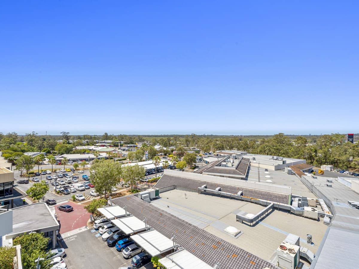 111 Lindfield Road, HELENSVALE - Thumbnail 7