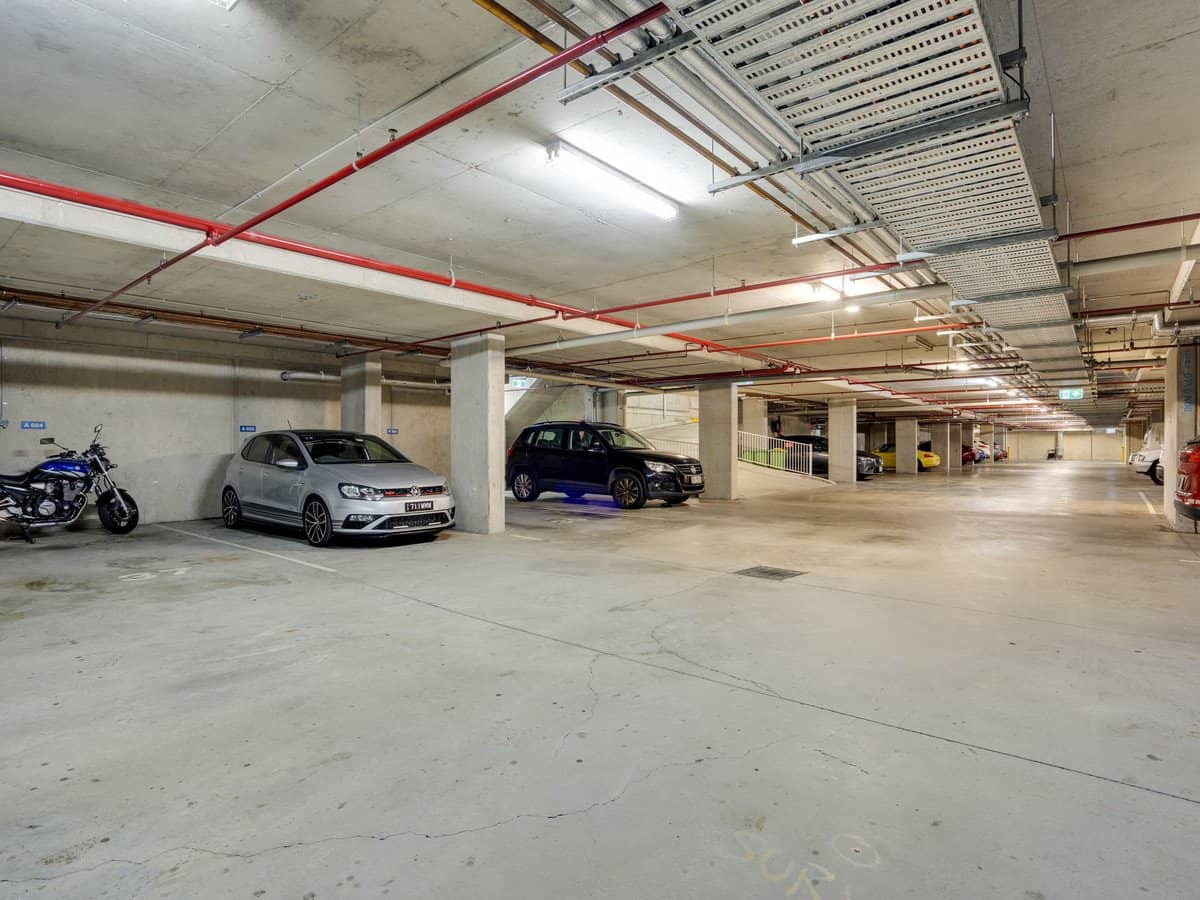 111 Lindfield Road, HELENSVALE - Thumbnail 13