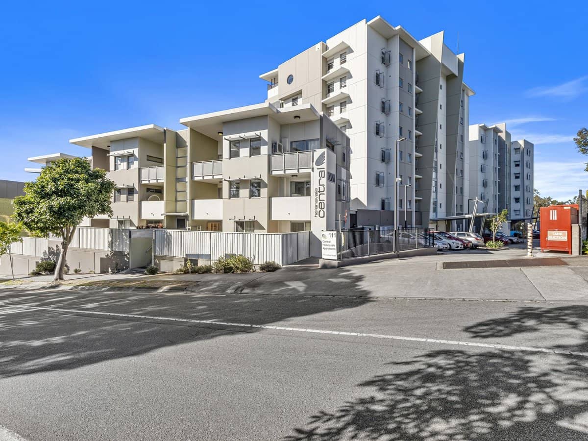 111 Lindfield Road, HELENSVALE - Thumbnail 18