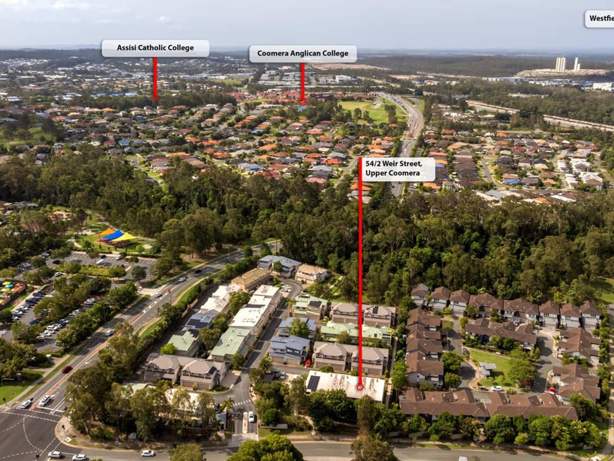 2 Weir Drive, UPPER COOMERA - Thumbnail 2