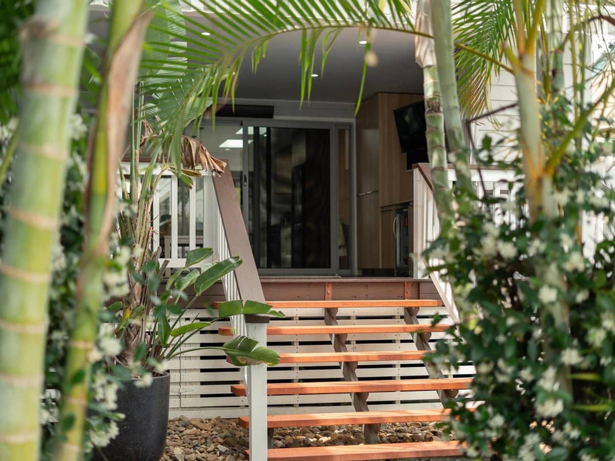 23 Westview Road, CURRUMBIN - Thumbnail 7