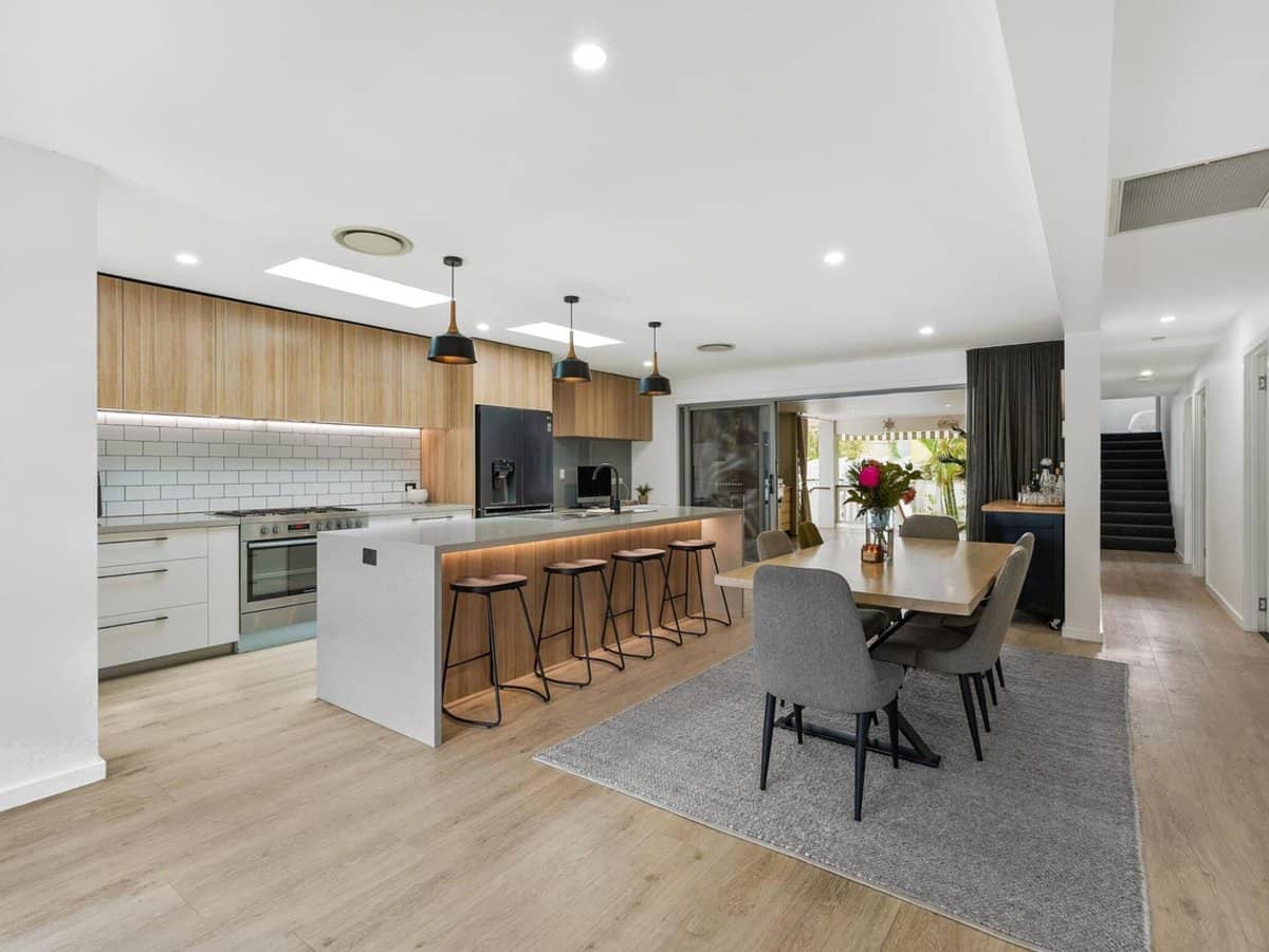 23 Westview Road, CURRUMBIN - Thumbnail 9