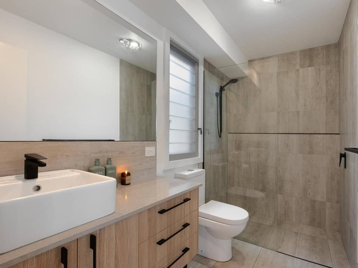 23 Westview Road, CURRUMBIN - Thumbnail 24