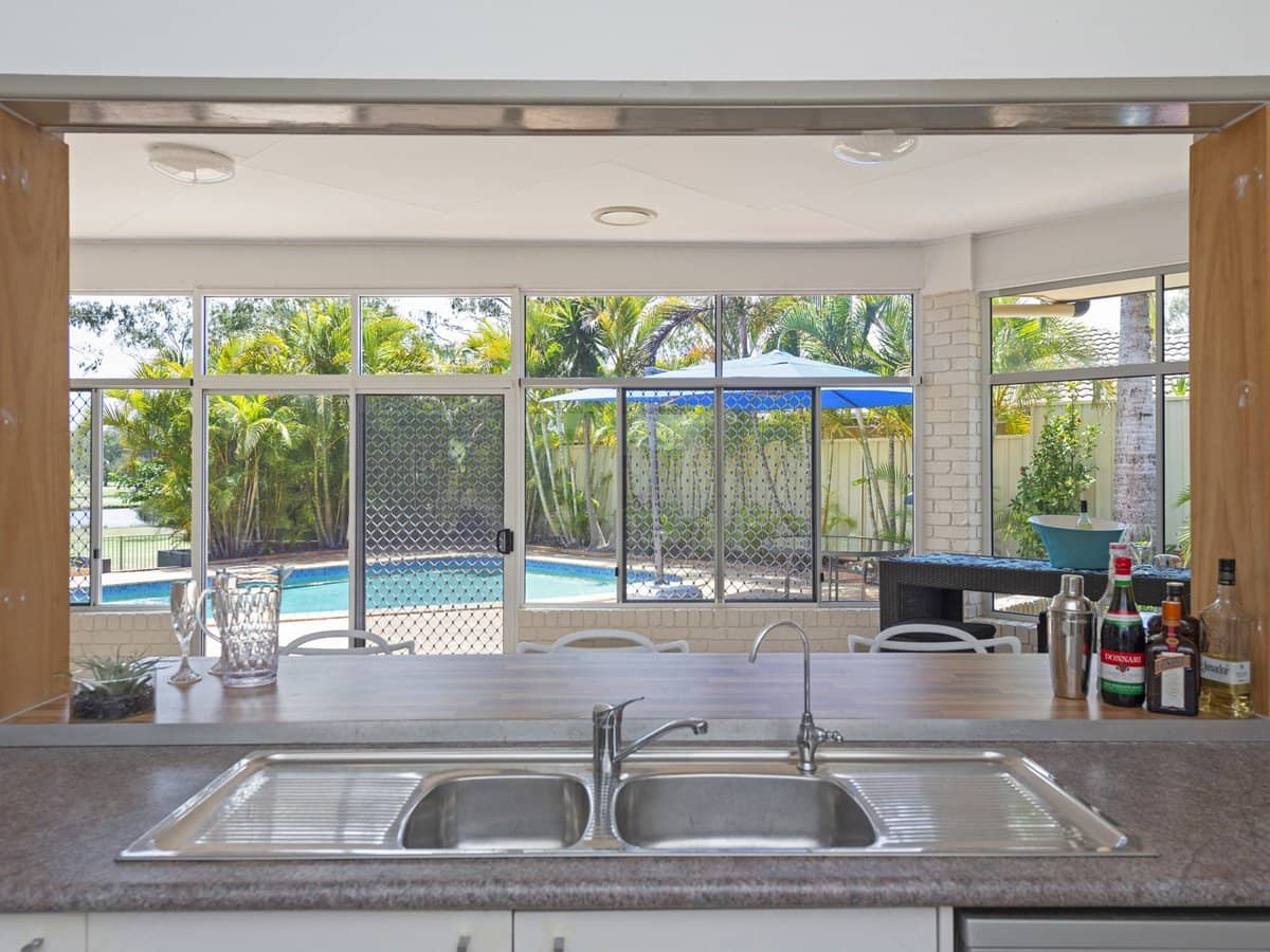 31 Edgeworth Place, HELENSVALE - Thumbnail 8