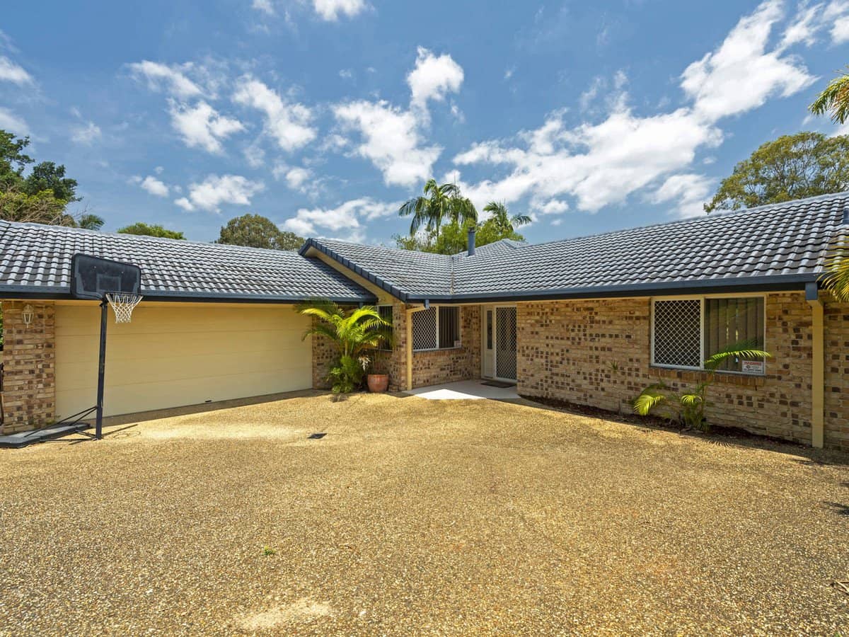31 Edgeworth Place, HELENSVALE - Thumbnail 24