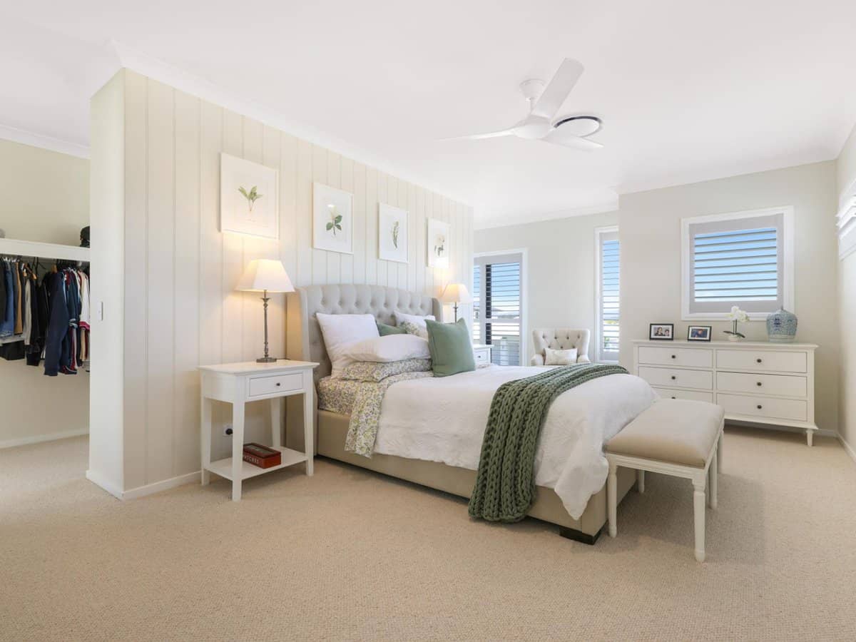 51 Hamilton Drive, JACOBS WELL - Thumbnail 18