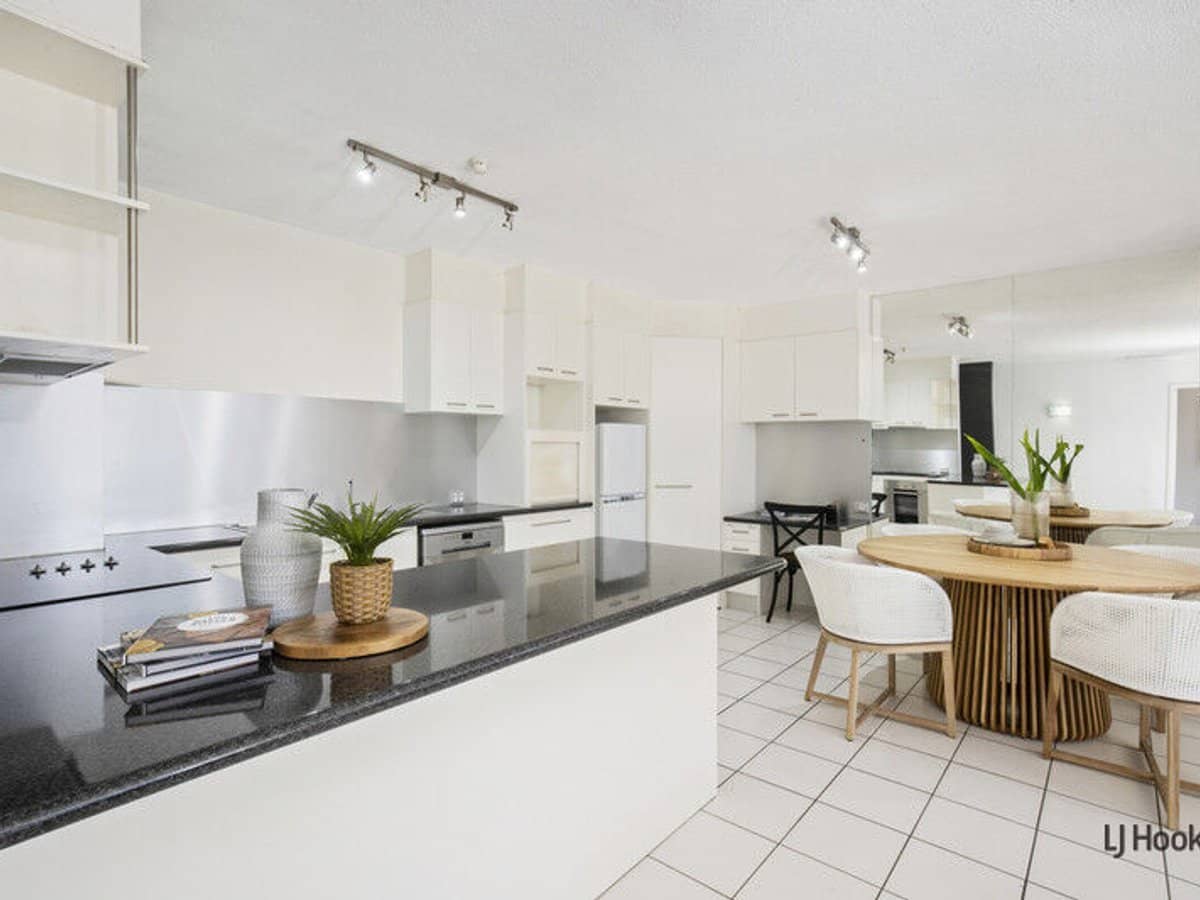 828 Pacific Parade, CURRUMBIN - Thumbnail 8