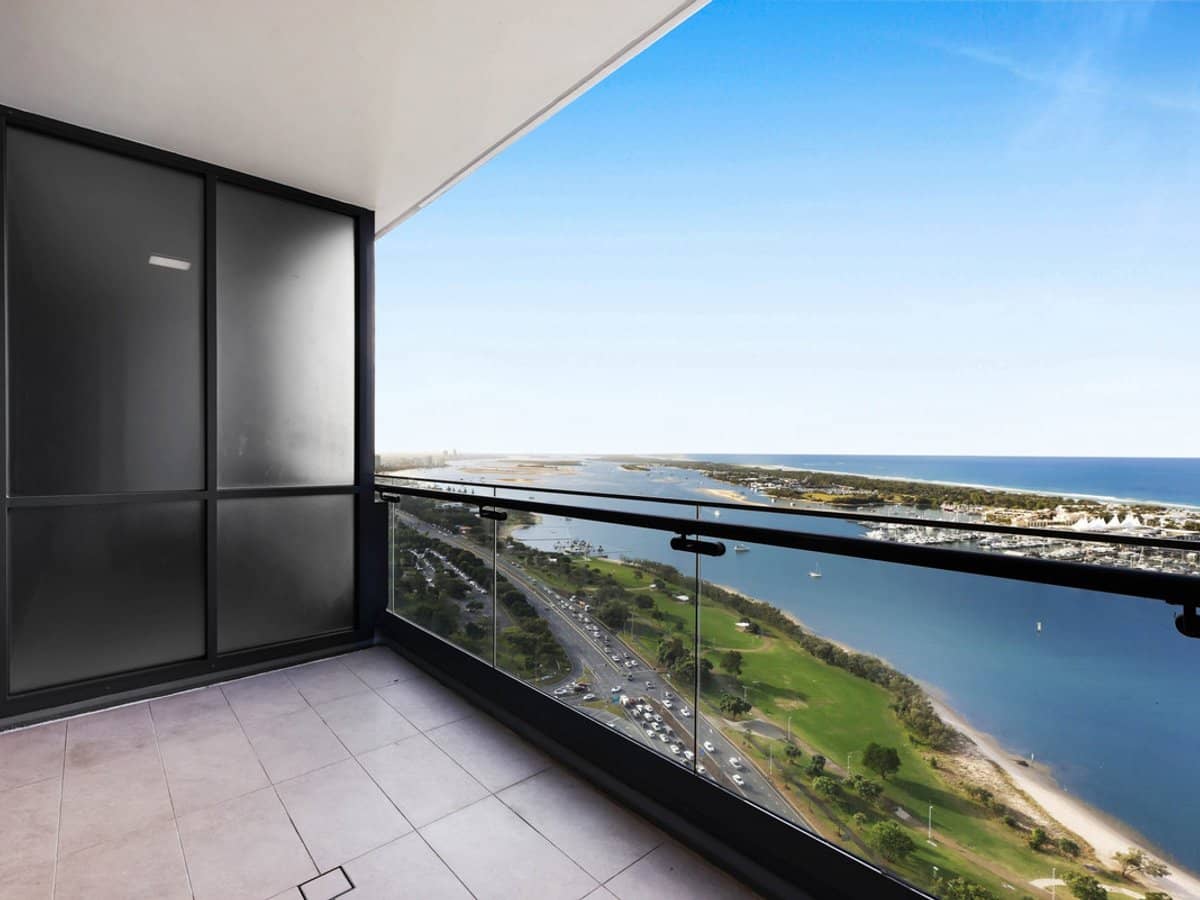 2 Como Crescent, SOUTHPORT - Thumbnail 3