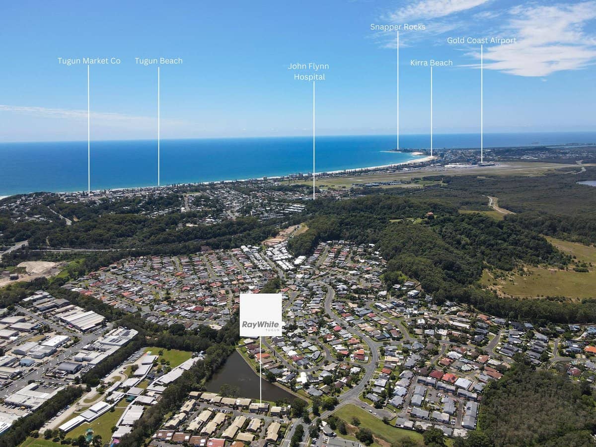 18 Bienvenue Drive, CURRUMBIN WATERS - Thumbnail 12