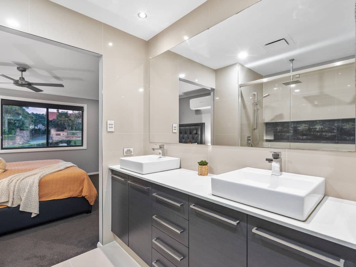 31 Leaver Court, ORMEAU - Thumbnail 18