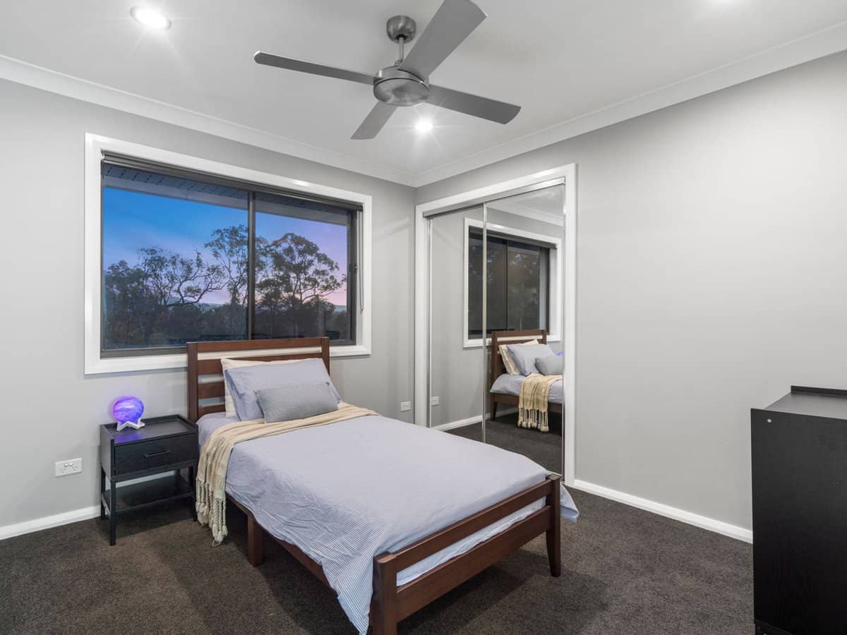 31 Leaver Court, ORMEAU - Thumbnail 21