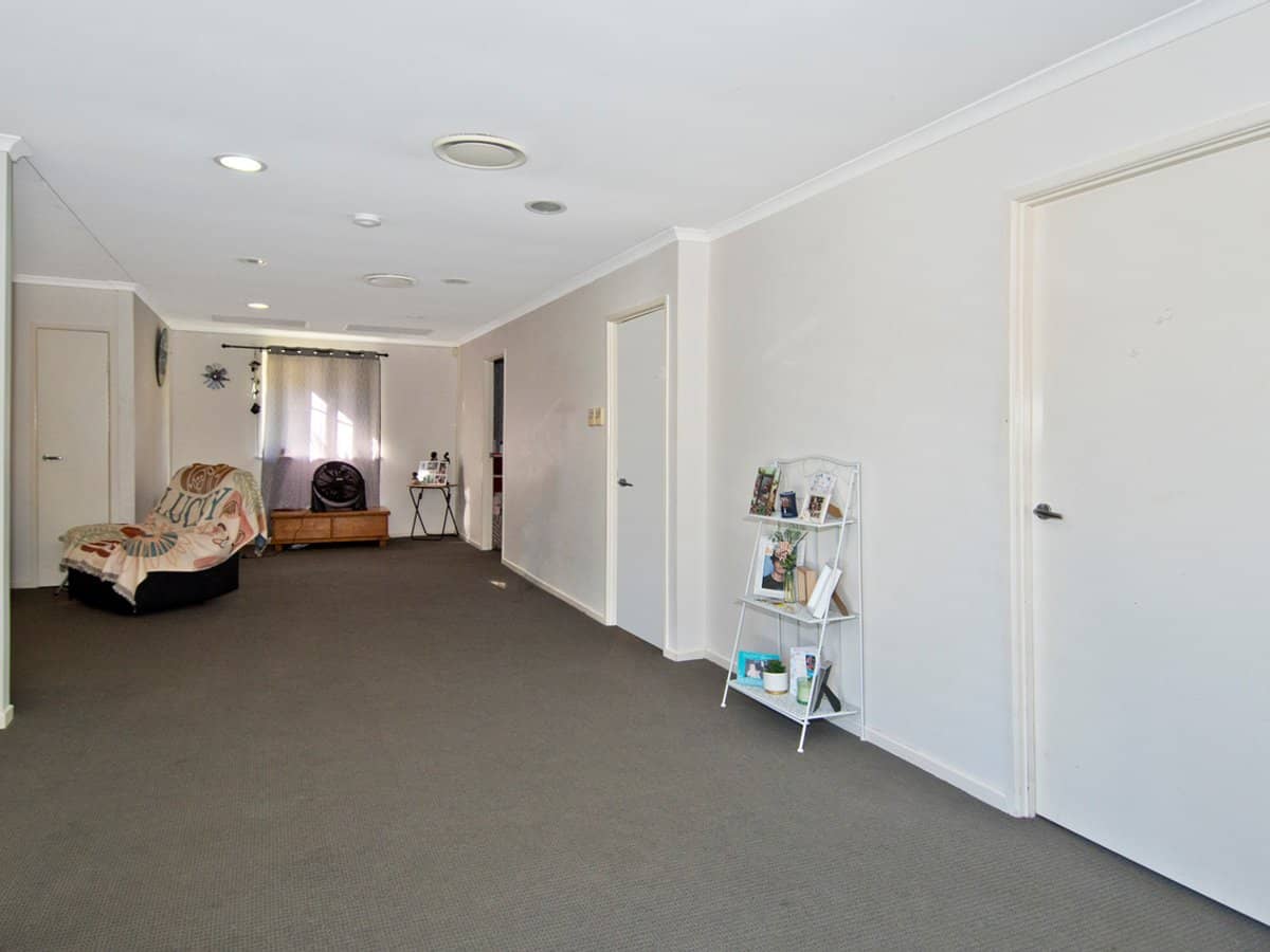 58 Tansey Street, BEENLEIGH - Thumbnail 11