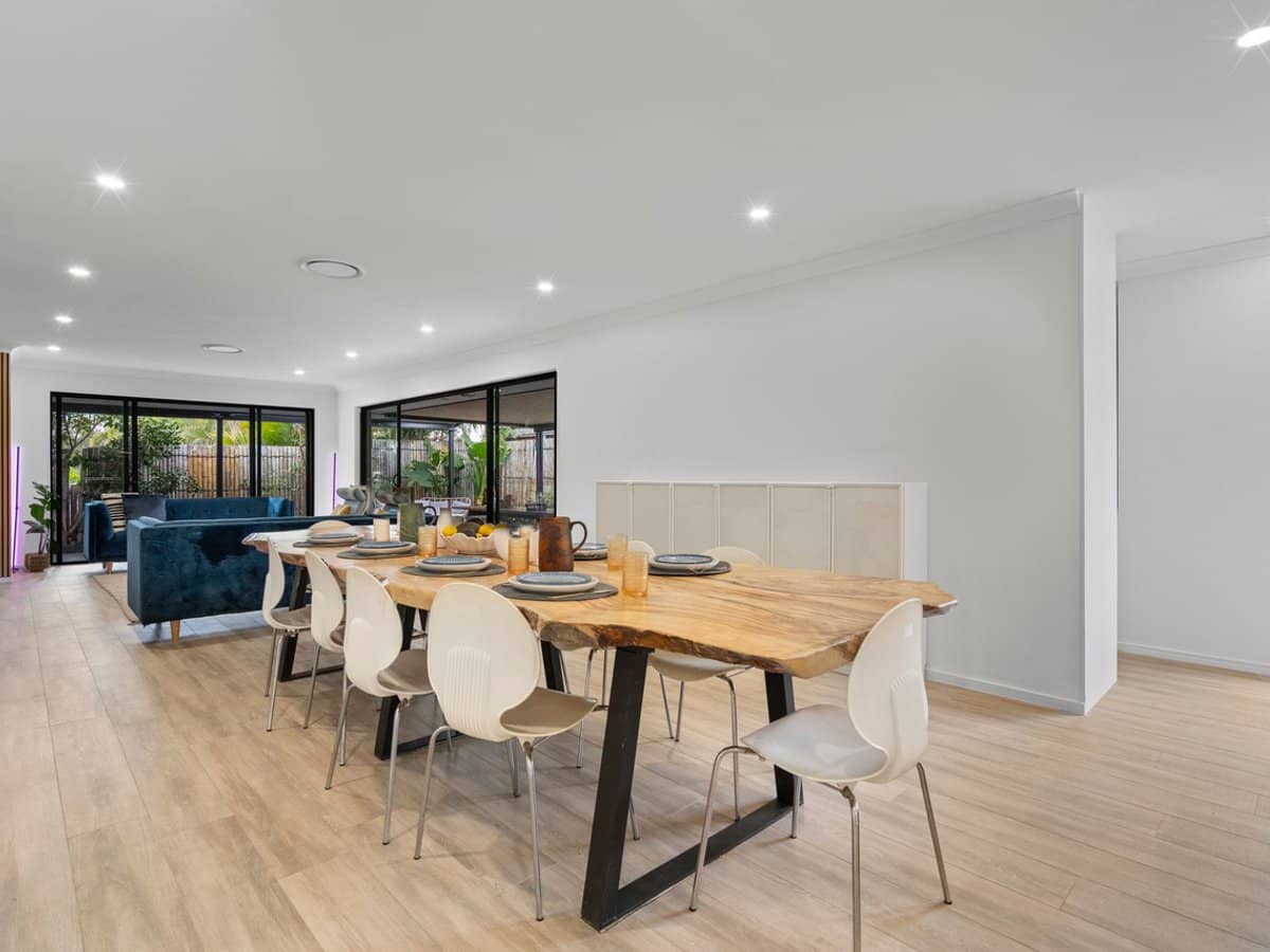 5 Lilyvale Crescent, ORMEAU - Thumbnail 7