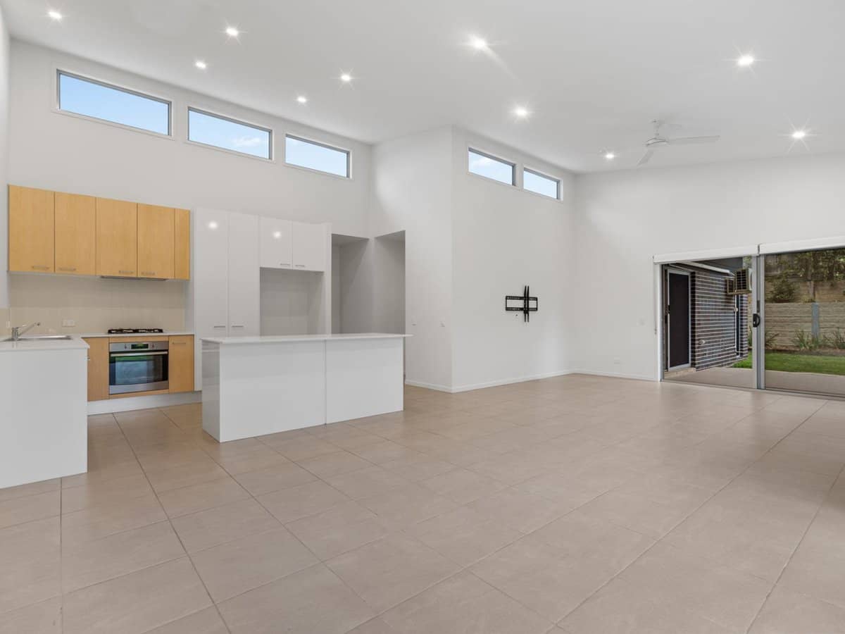 21 Red Gum Terrace, COOMERA - Thumbnail 2