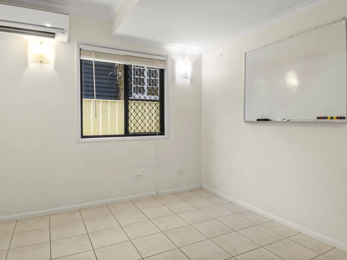 29 City Road, BEENLEIGH - Thumbnail 5