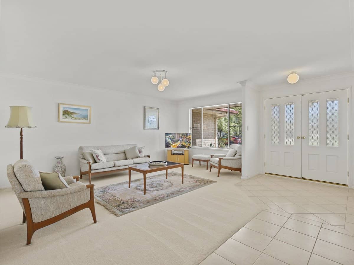 36 Audrey Avenue, HELENSVALE - Thumbnail 3