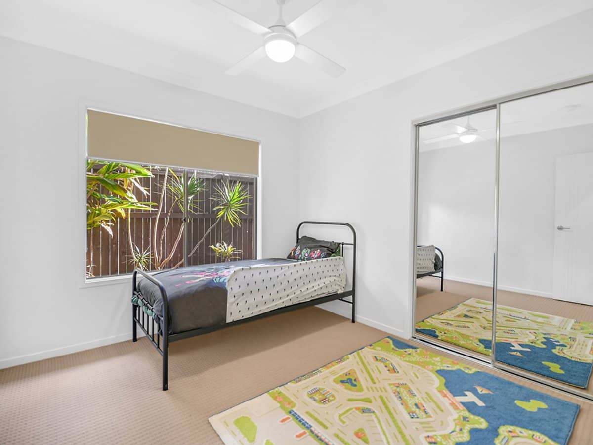 37 Oakover Avenue, ORMEAU HILLS - Thumbnail 7