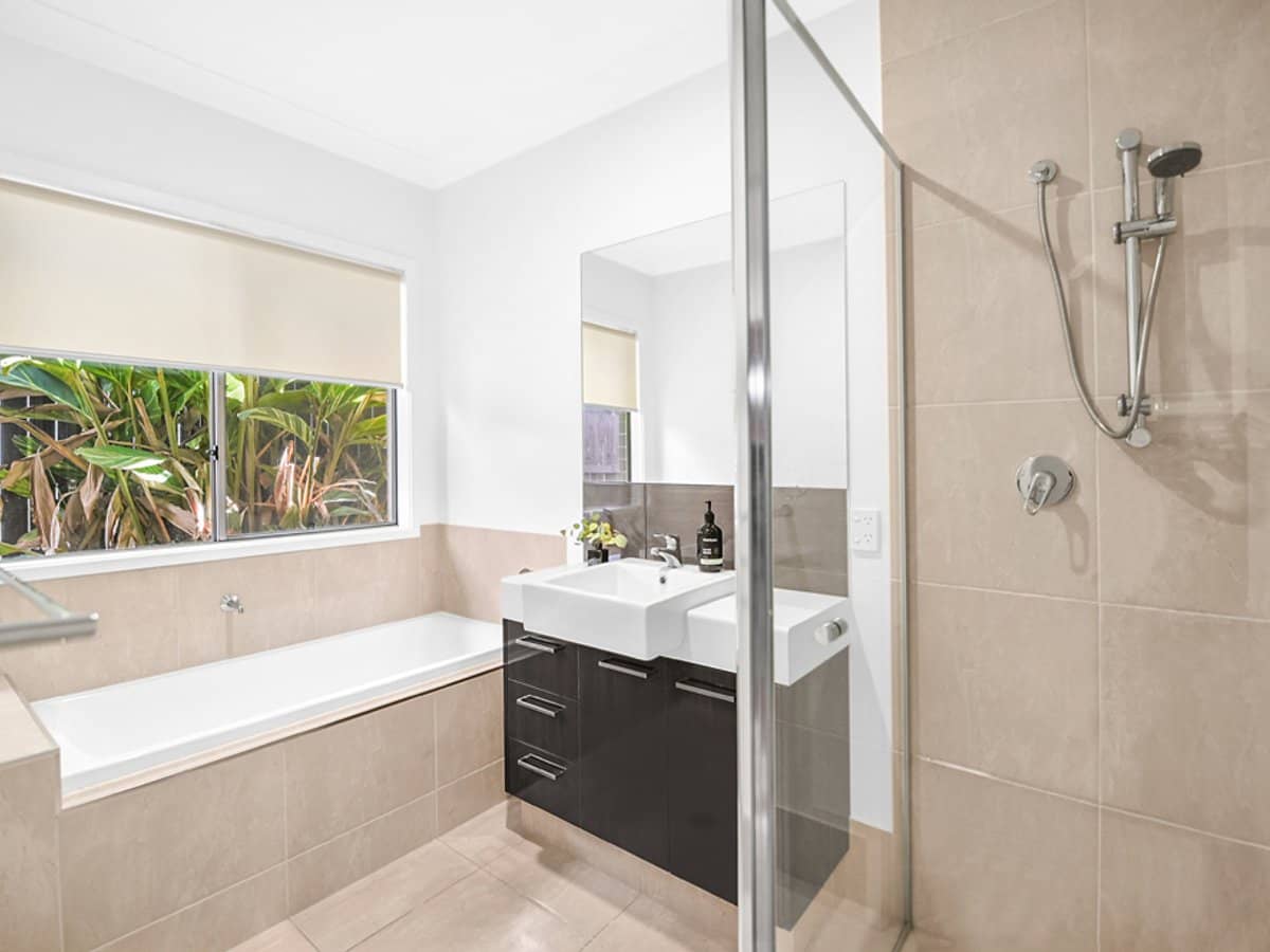 37 Oakover Avenue, ORMEAU HILLS - Thumbnail 11