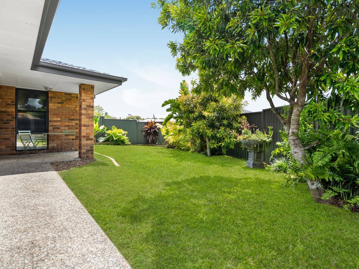 21 Blossom Street, PIMPAMA - Thumbnail 3