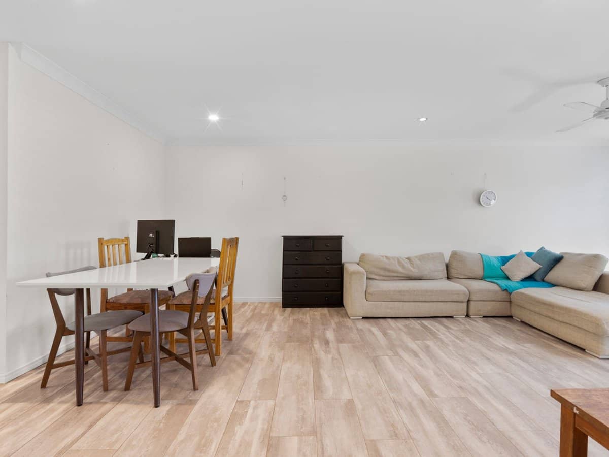 21 Blossom Street, PIMPAMA - Thumbnail 6