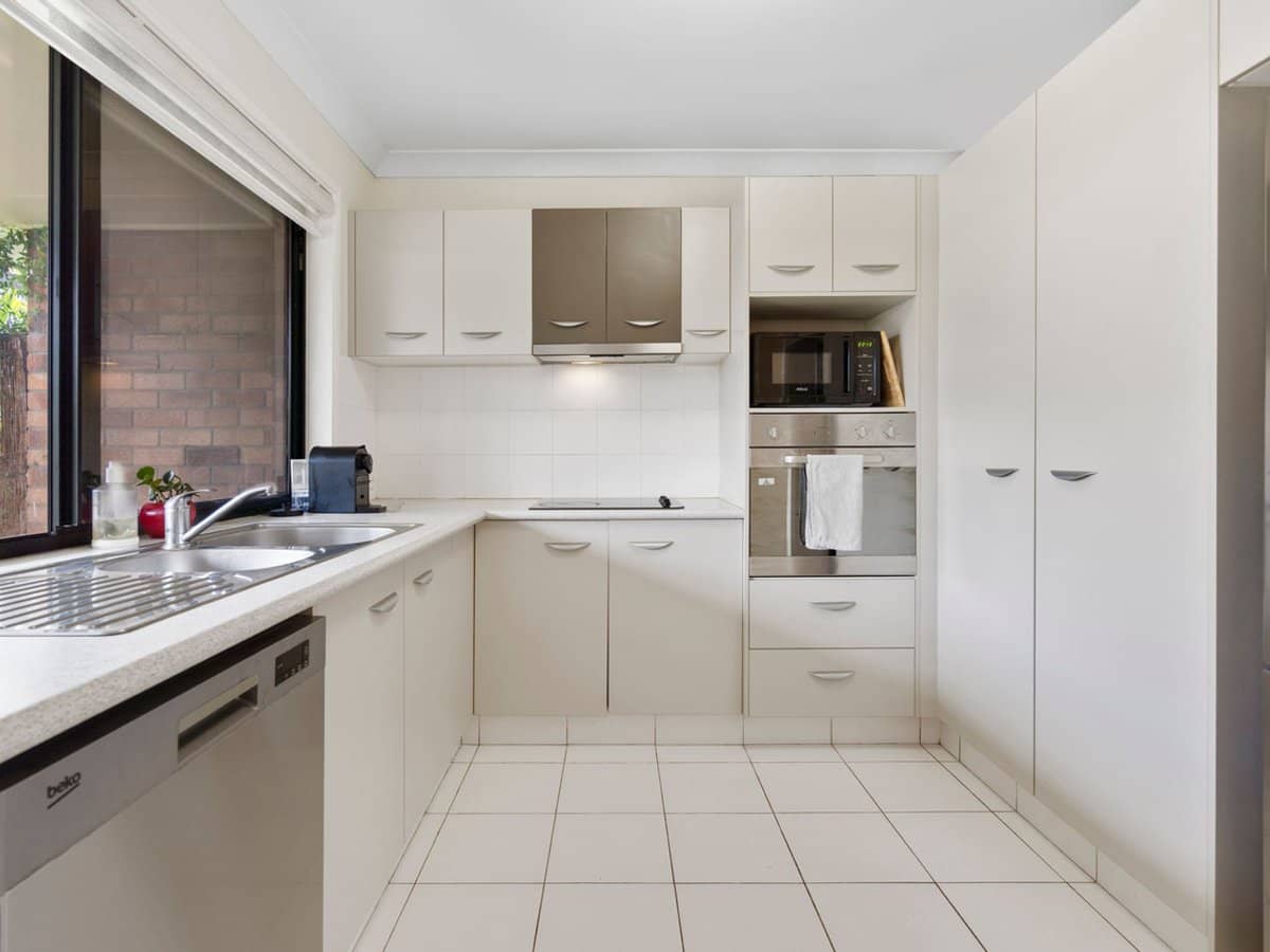 21 Blossom Street, PIMPAMA - Thumbnail 10