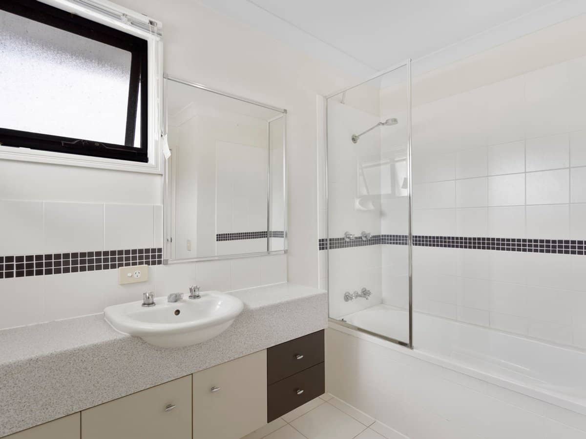 21 Blossom Street, PIMPAMA - Thumbnail 16