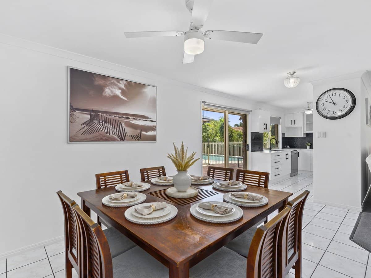 36 Easter Crescent, PACIFIC PINES - Thumbnail 11