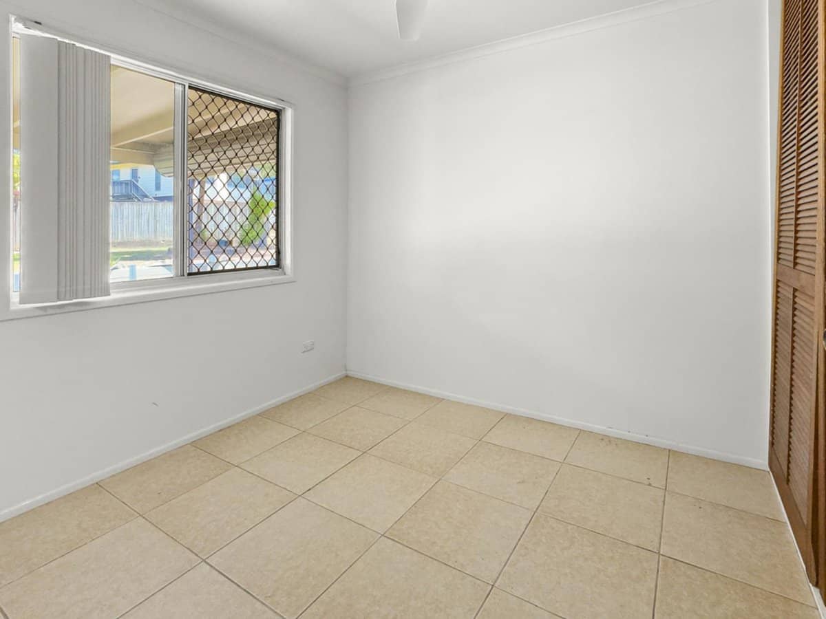 25 Garoona Grove, SLACKS CREEK - Thumbnail 9