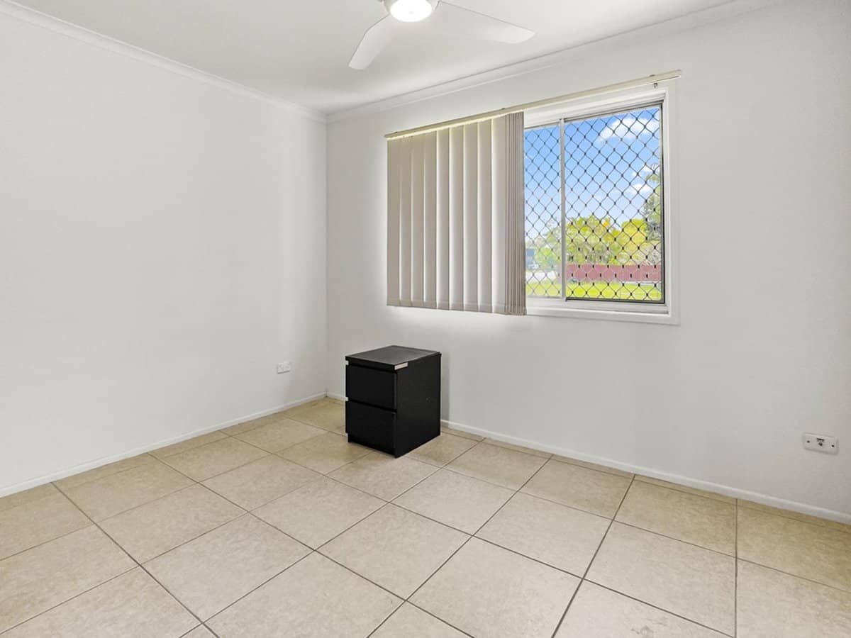 25 Garoona Grove, SLACKS CREEK - Thumbnail 10