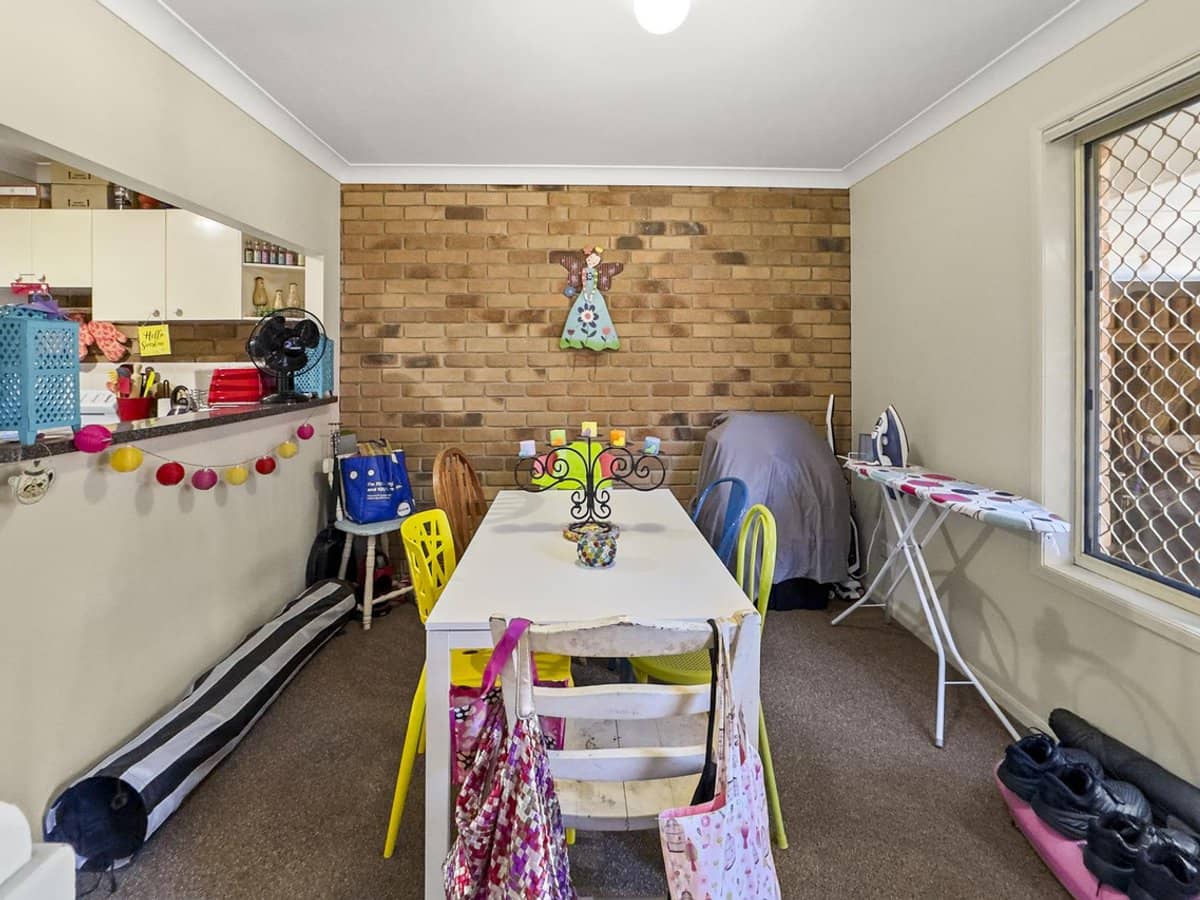 26 Pine Avenue, BEENLEIGH - Thumbnail 3