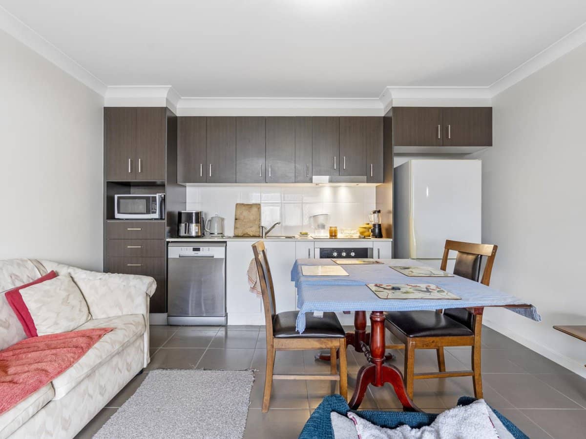 58 Milbrook Crescent, PIMPAMA - Thumbnail 16