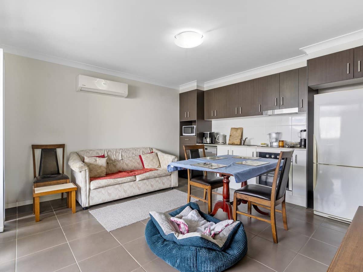 58 Milbrook Crescent, PIMPAMA - Thumbnail 17