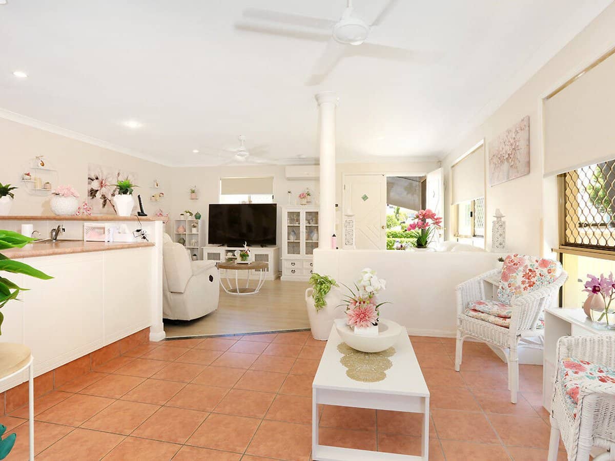 27 Eider Avenue, PARADISE POINT - Thumbnail 8