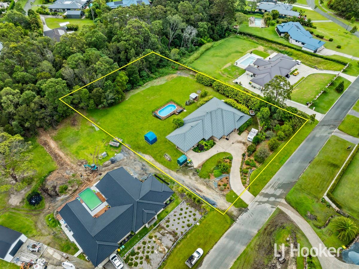19 Fred Astaire Avenue, MAUDSLAND - Thumbnail 1